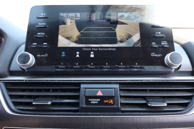 2020 Honda Accord LX photo 27