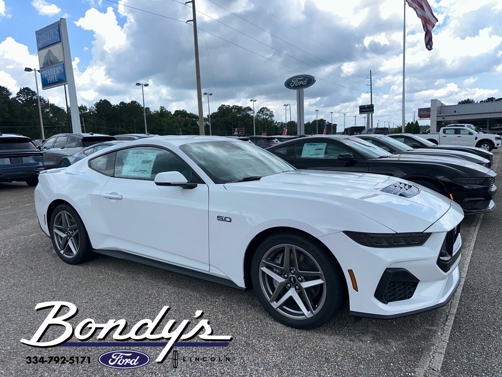 2025 Ford Mustang GT Premium's photo