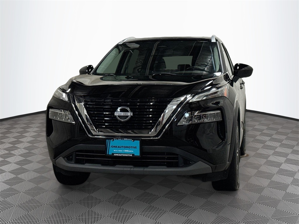 2023 Nissan Rogue SV's photo