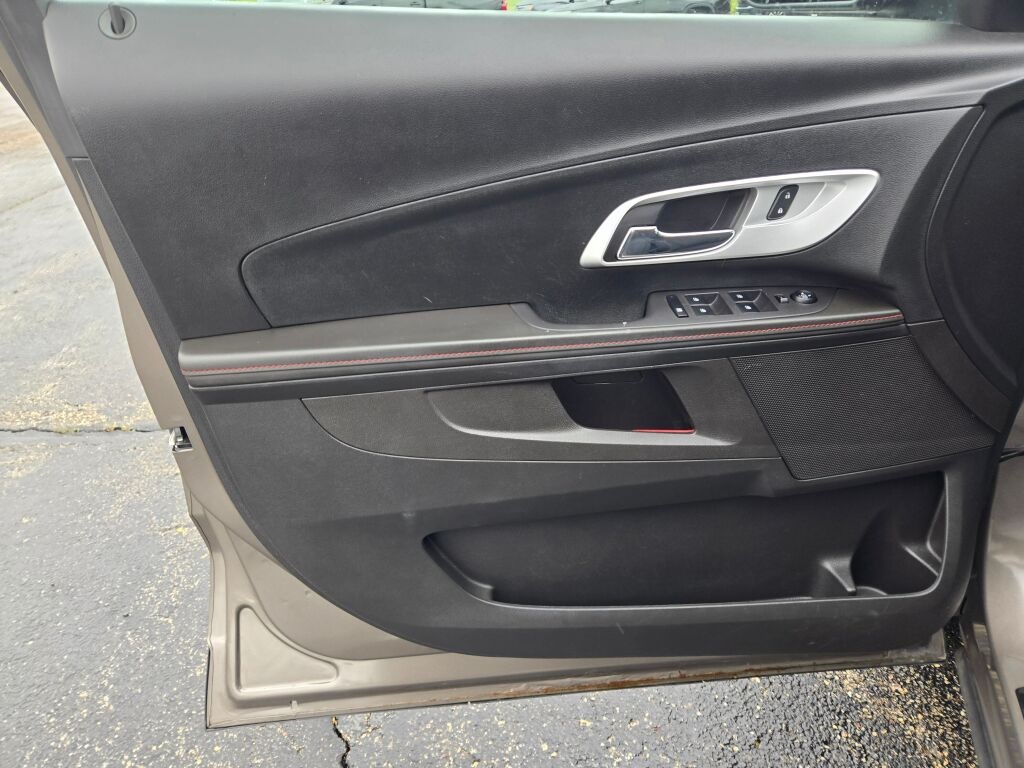 2012 Chevrolet Equinox photo 11