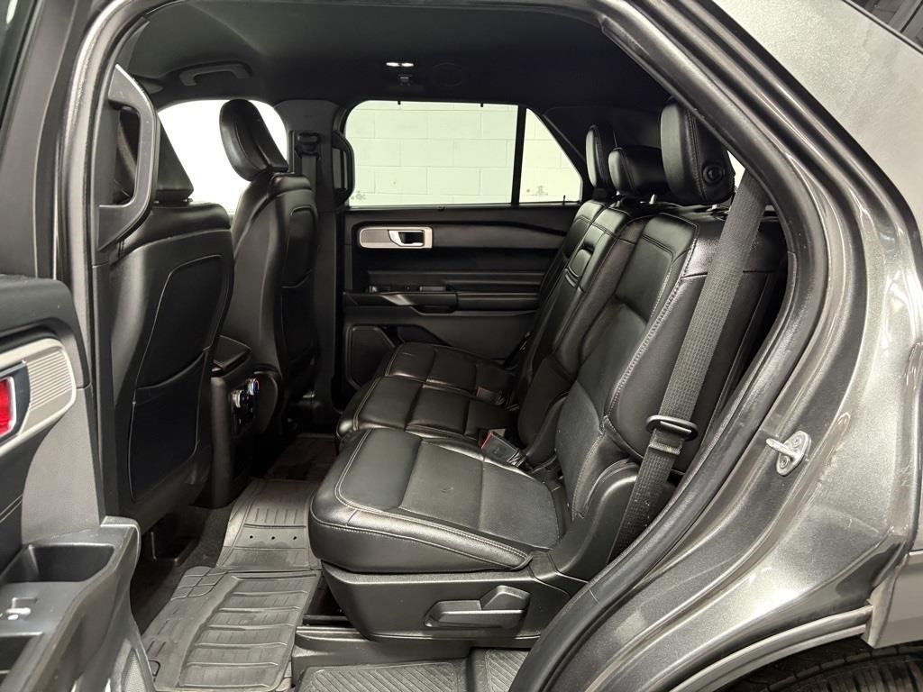 2020 Ford Explorer Limited photo 28
