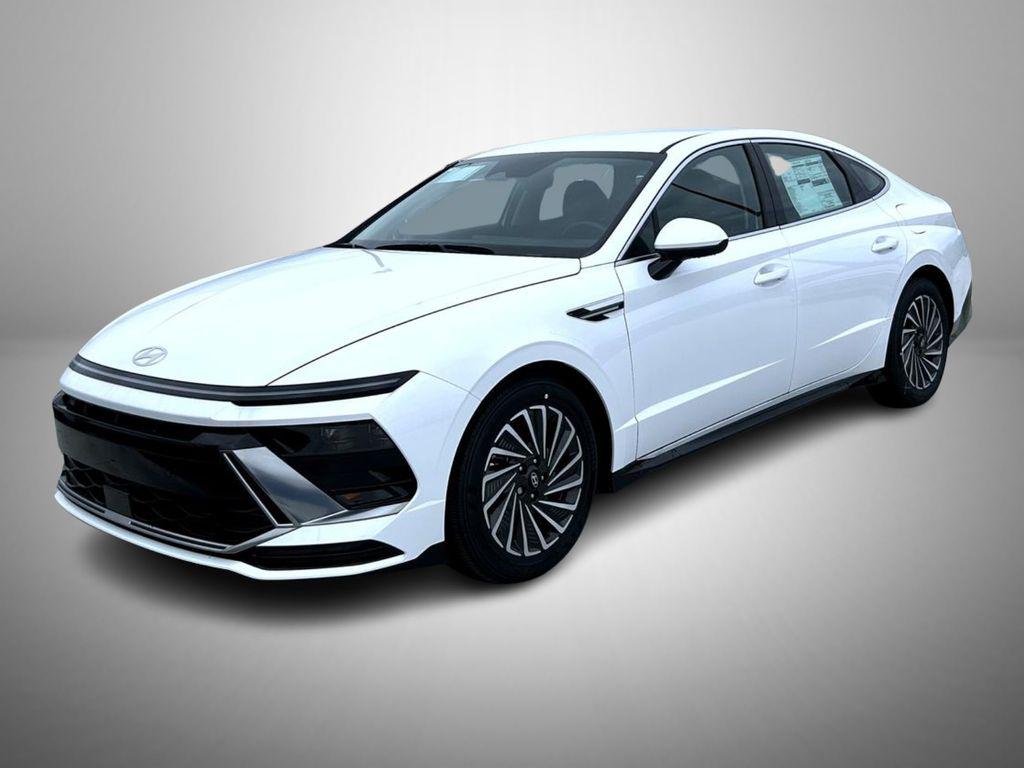 2025 Hyundai Sonata Hybrid SEL's photo