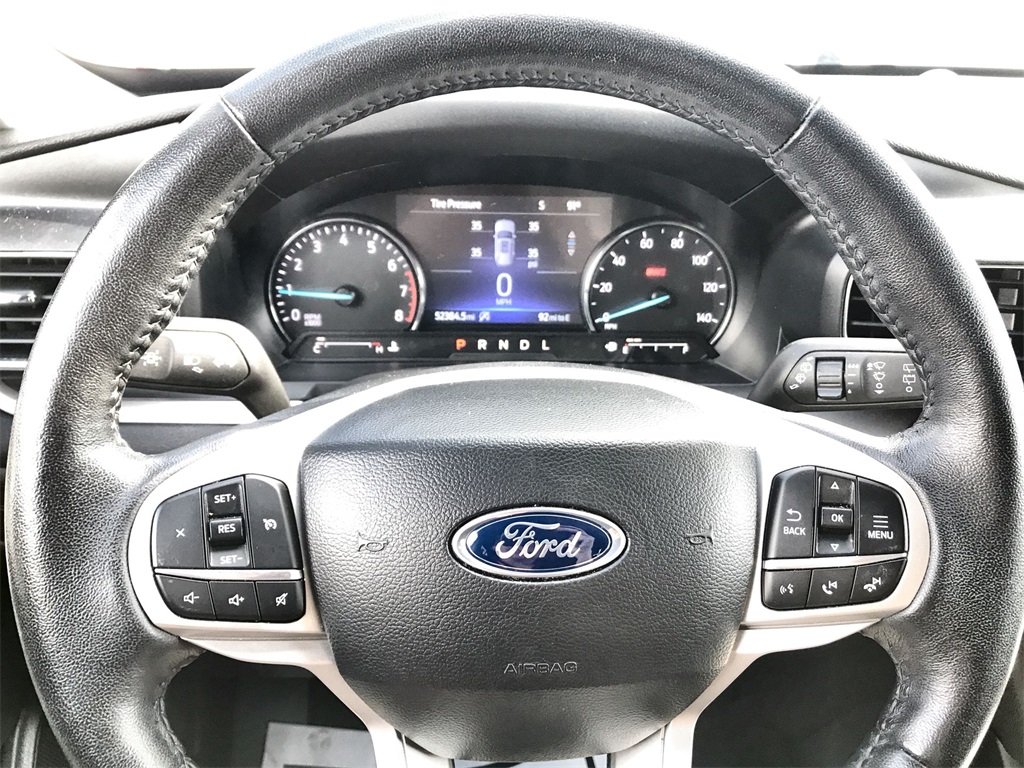 2023 Ford Explorer XLT photo 14