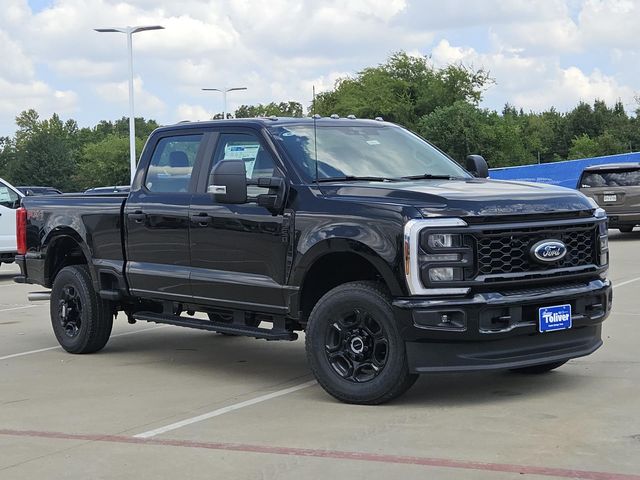 2026 Ford F-250 XL photo 2