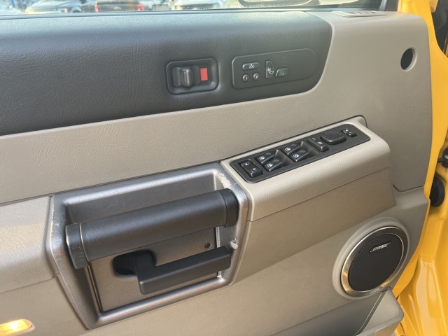 2003 Hummer H2 Base photo 30