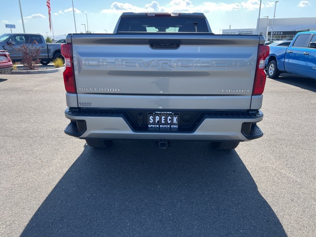 2024 Chevrolet Silverado 1500 Custom photo 18