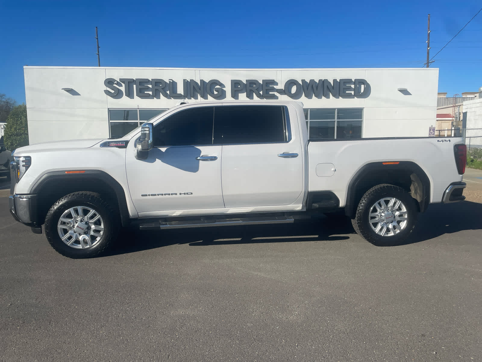 2024 GMC Sierra 2500HD SLT's photo