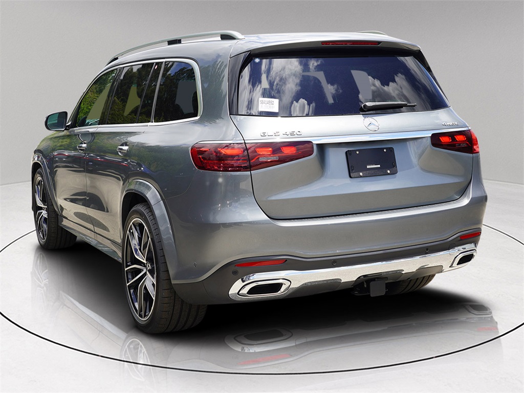2025 Mercedes Benz GLS 450 4MATIC photo 4