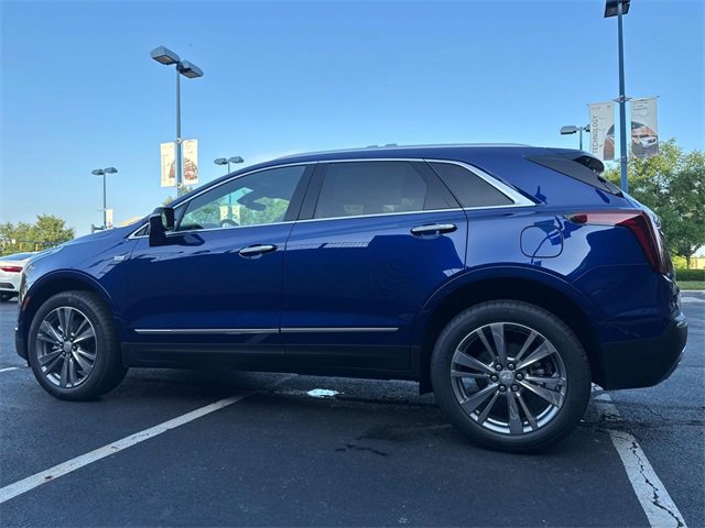 2025 Cadillac XT5 Premium Luxury photo 4