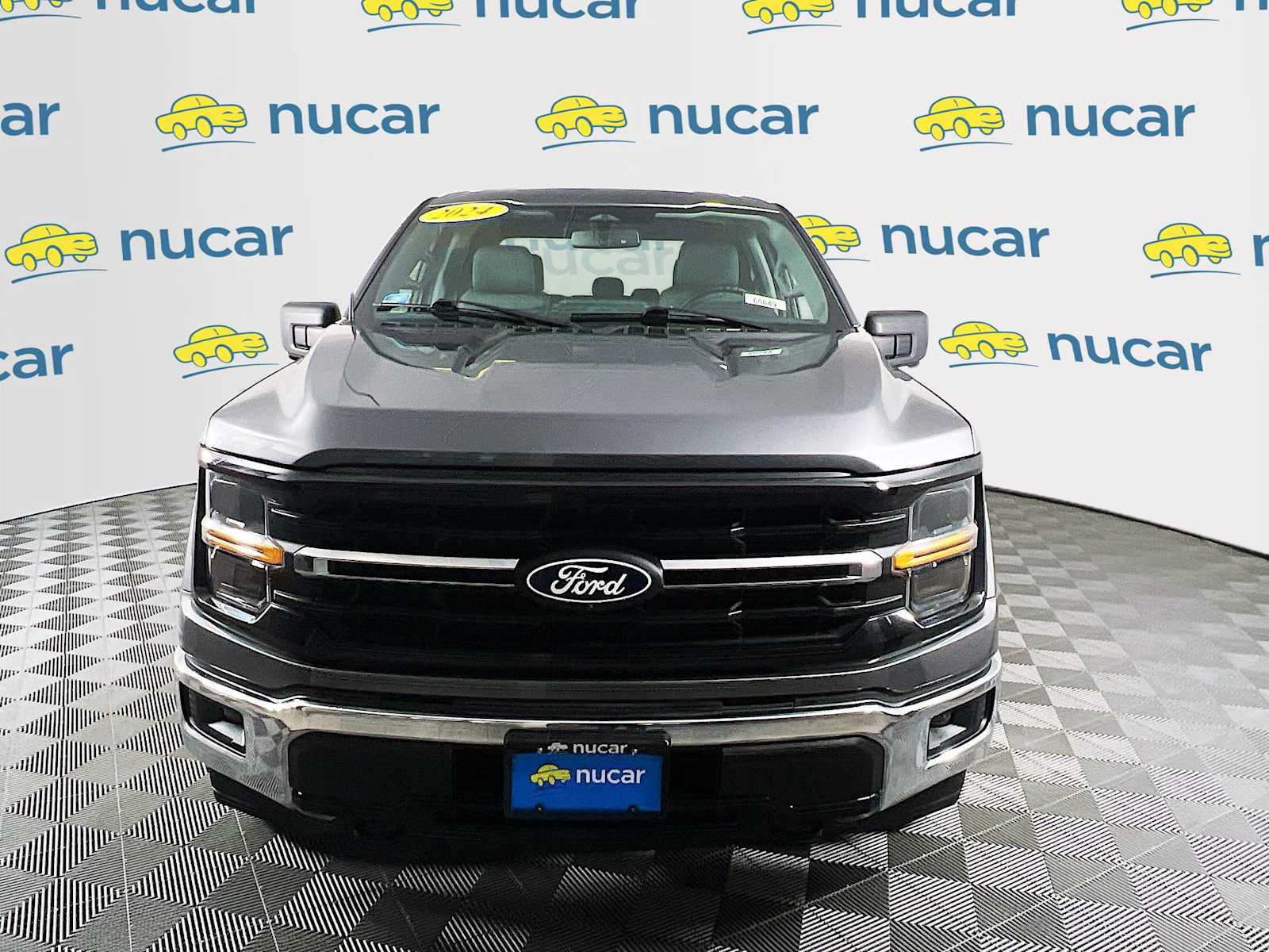 2024 Ford F-150 XLT photo 2