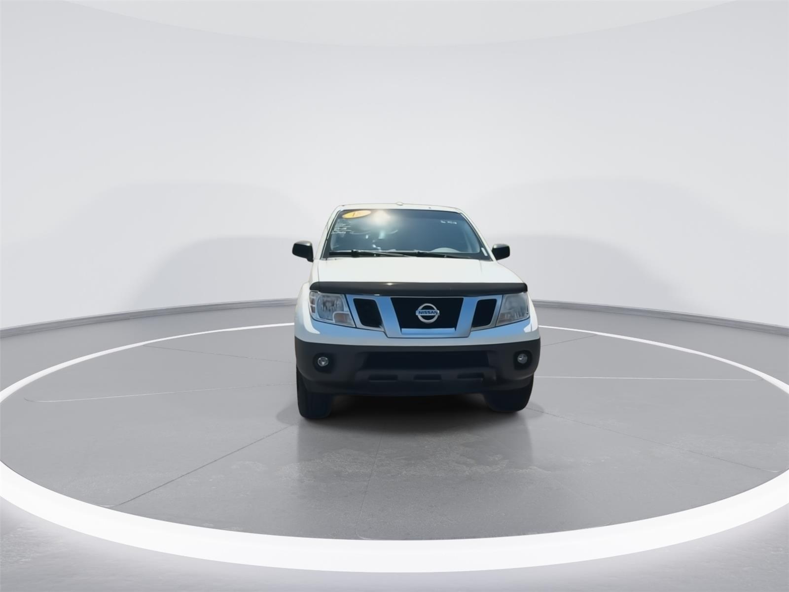 2018 Nissan Frontier Desert Runner photo 3