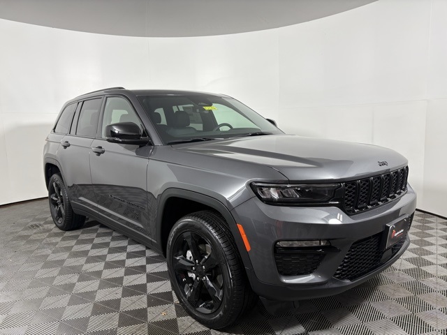 2025 Jeep Grand Cherokee Limited's photo