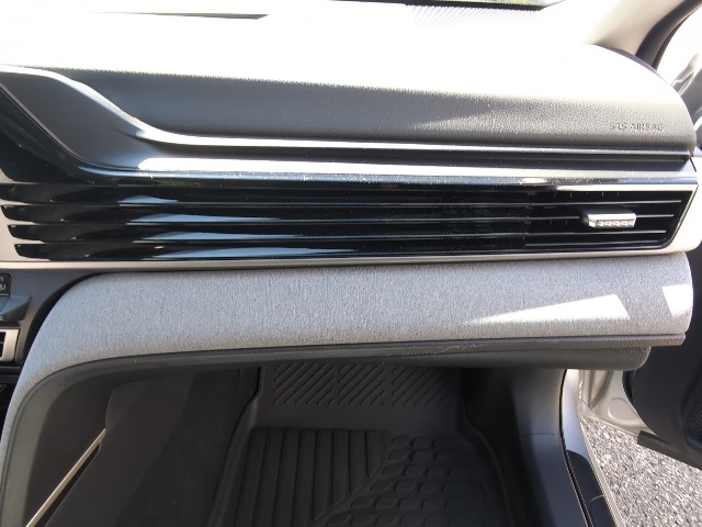 2025 Toyota Camry LE photo 41