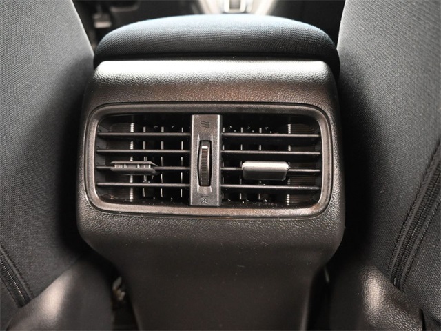 2015 Honda CR-V LX photo 23