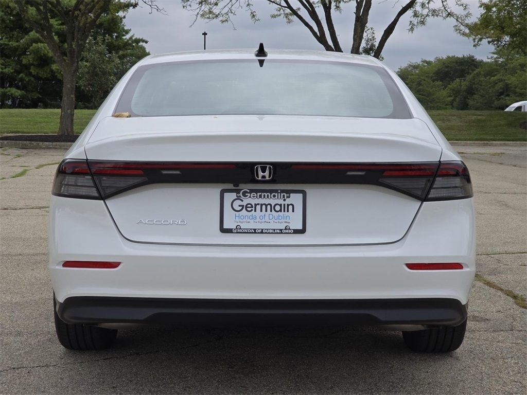 2025 Honda Accord SE photo 14
