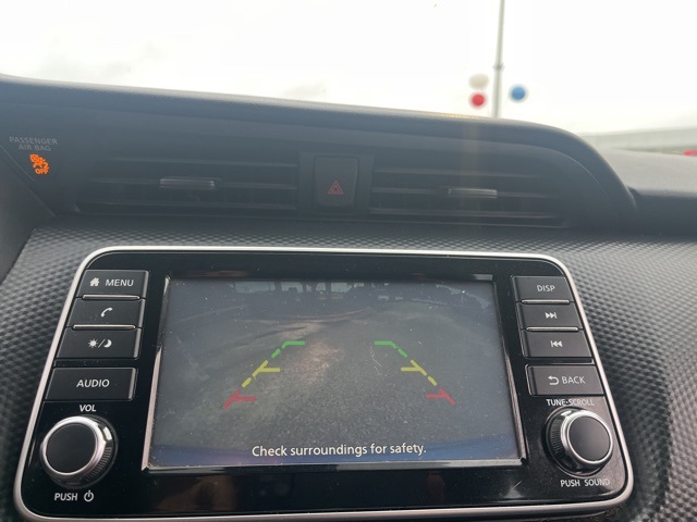 2021 Nissan Kicks S photo 11