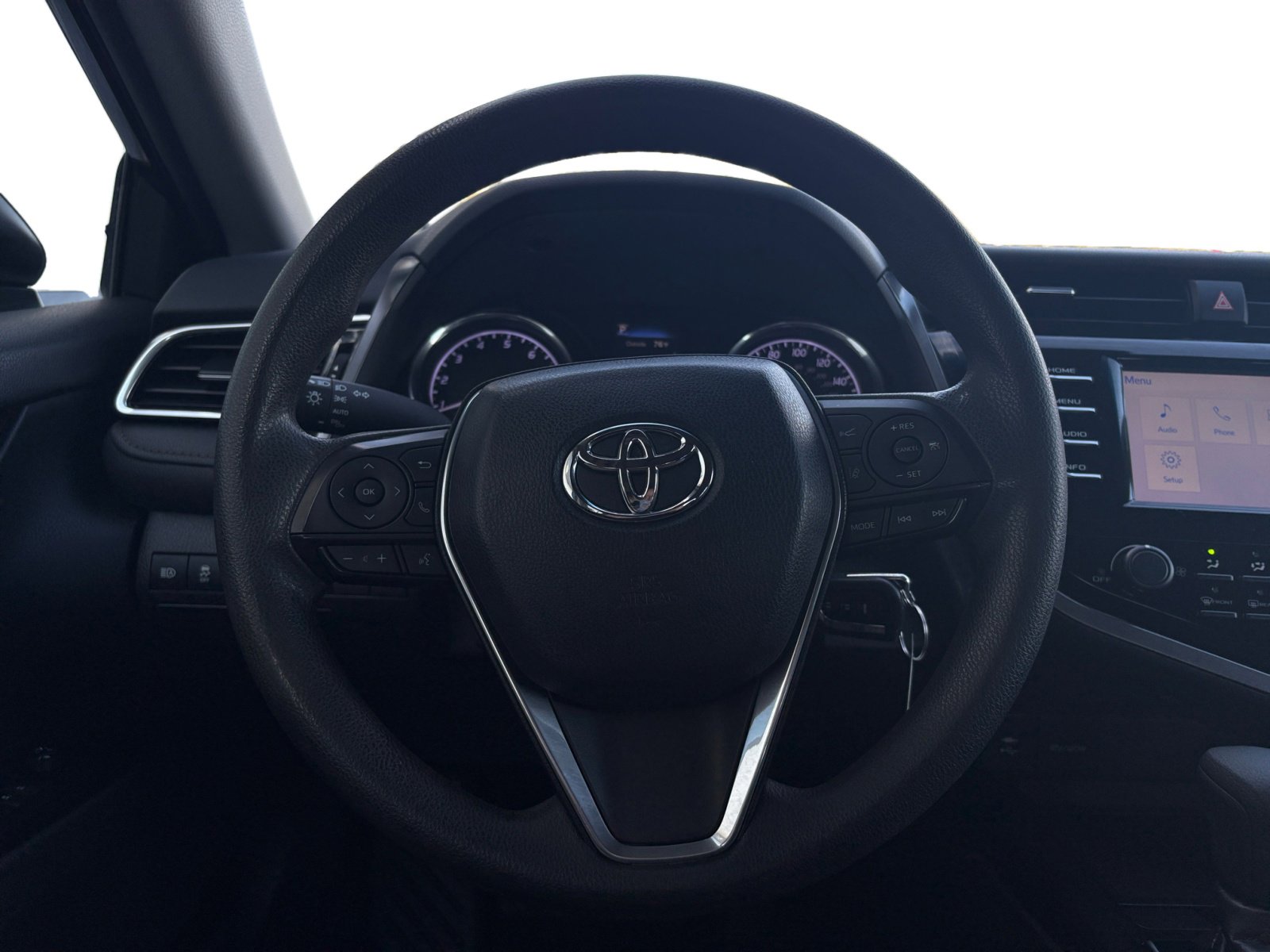 2018 Toyota Camry L photo 10