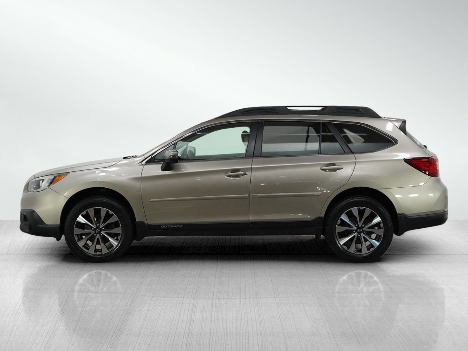 2017 Subaru Outback 2.5i photo 2