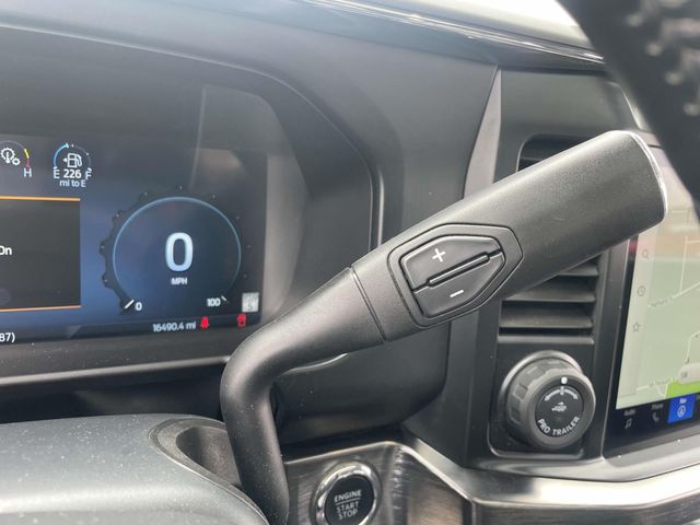2023 Ford F-250 Lariat photo 28