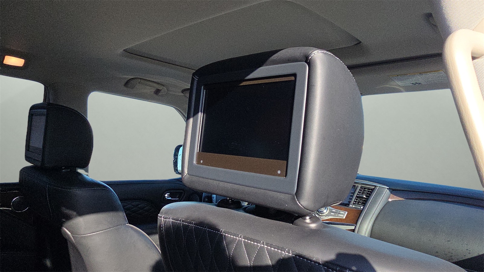 2019 Infiniti QX80 Base photo 21