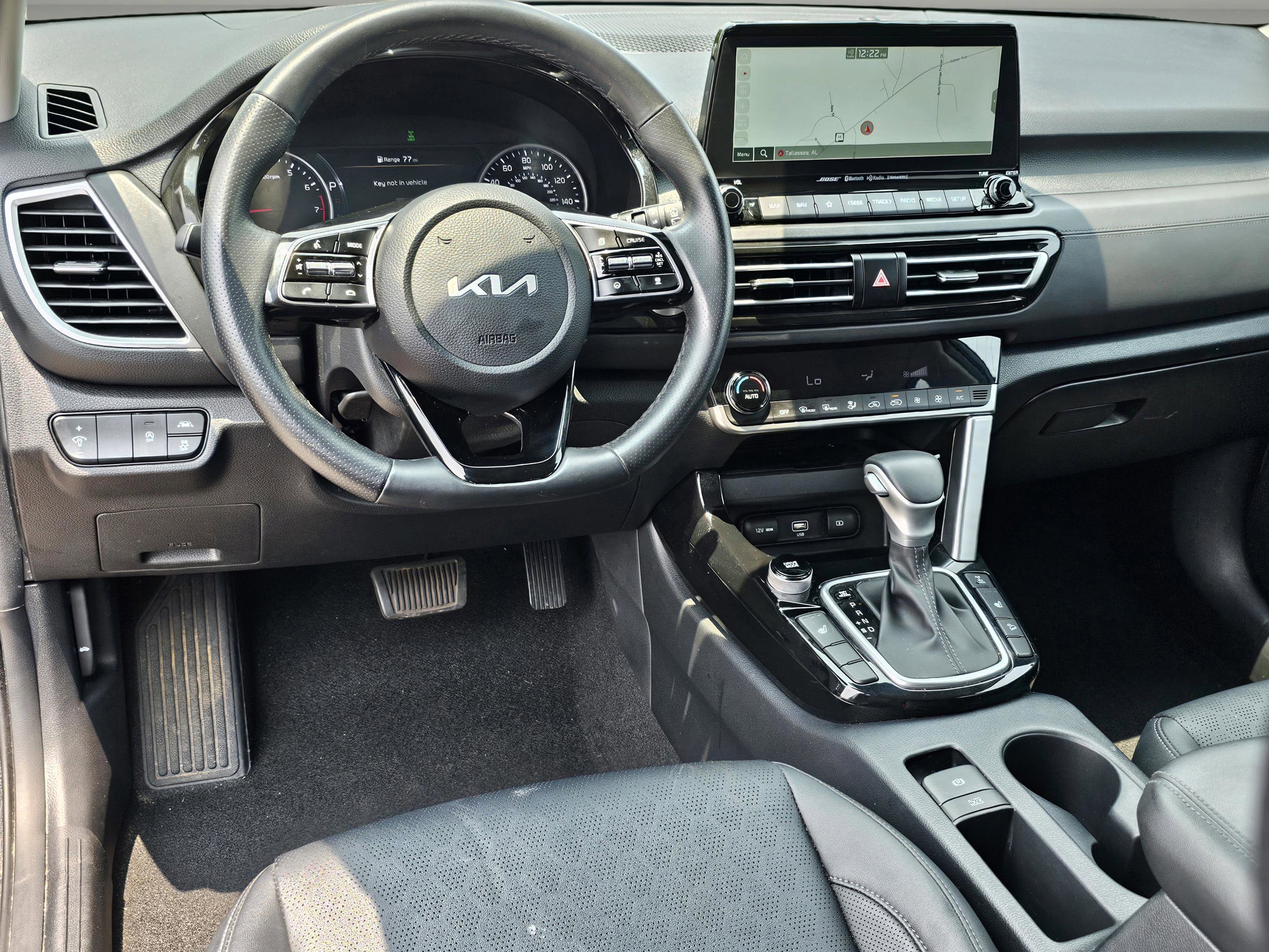 2023 Kia Seltos SX photo 26