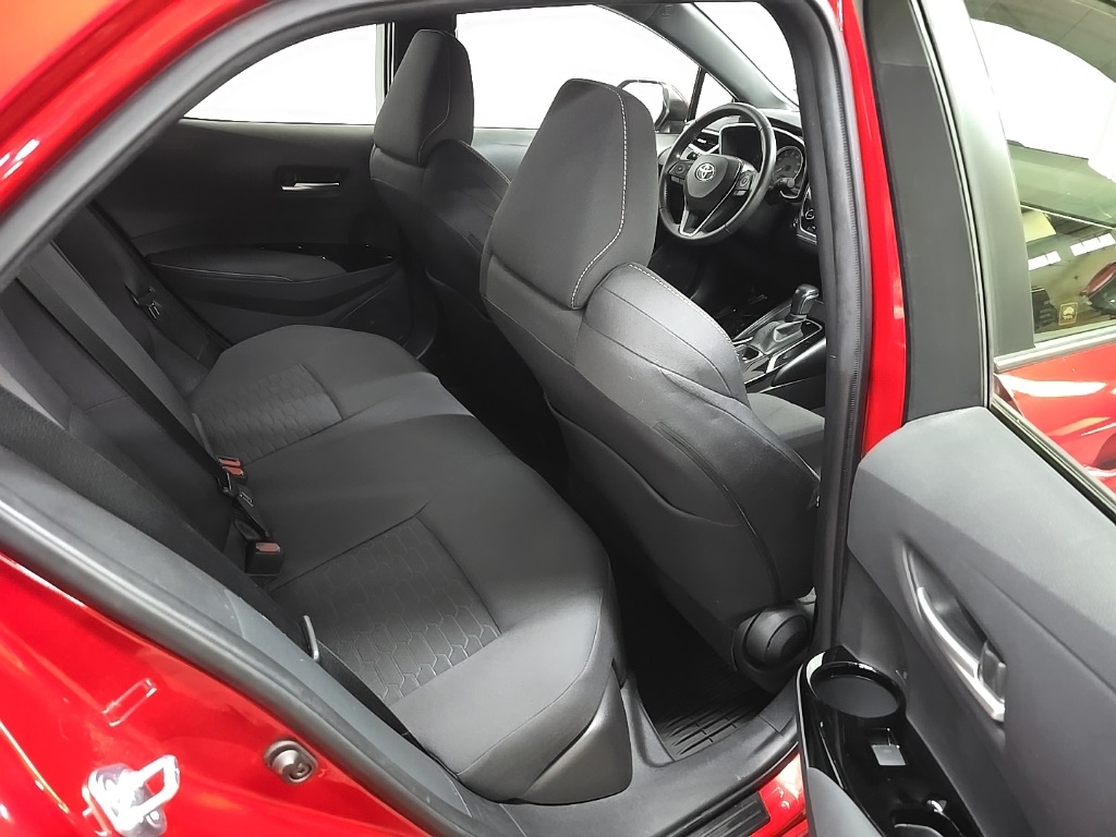 2021 Toyota Corolla SE photo 17