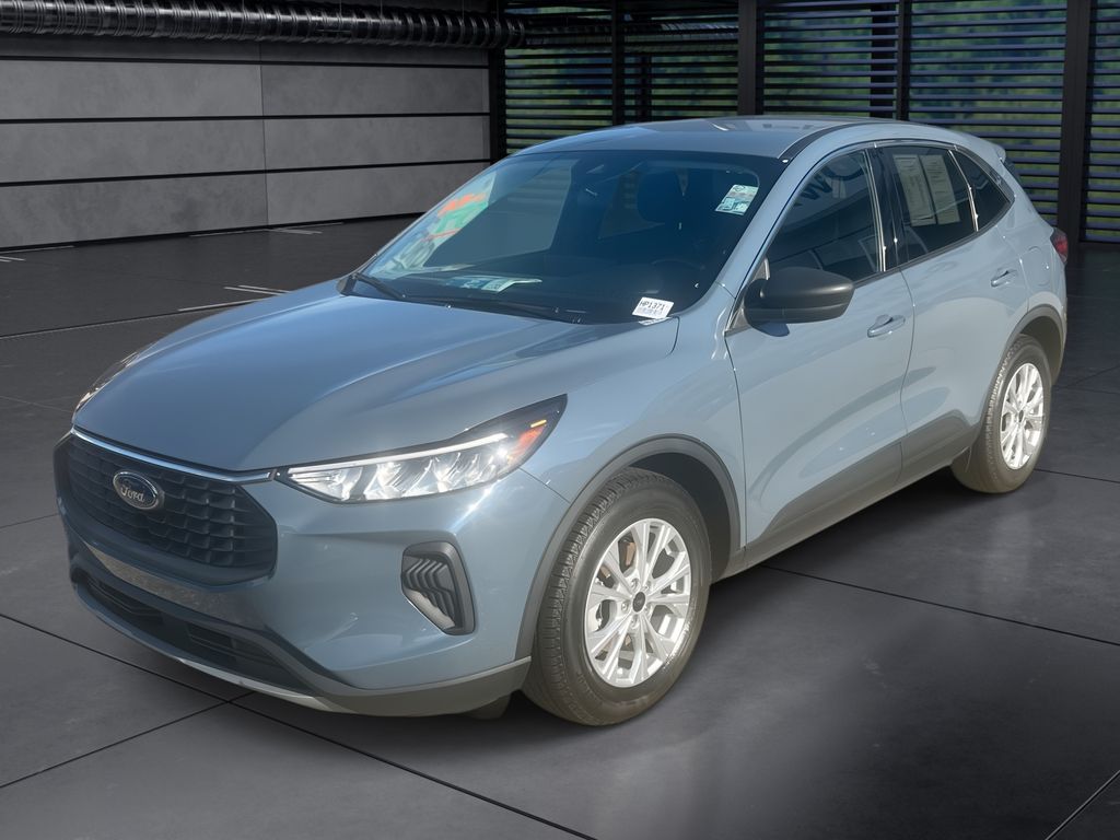 2023 Ford Escape