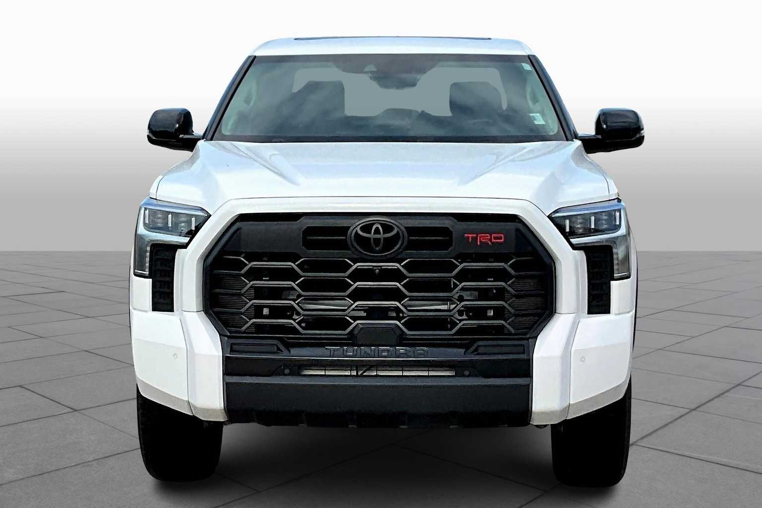 2024 Toyota Tundra Limited photo 3