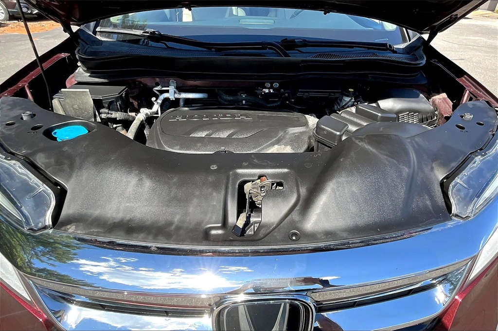 2021 Honda Pilot Touring photo 30