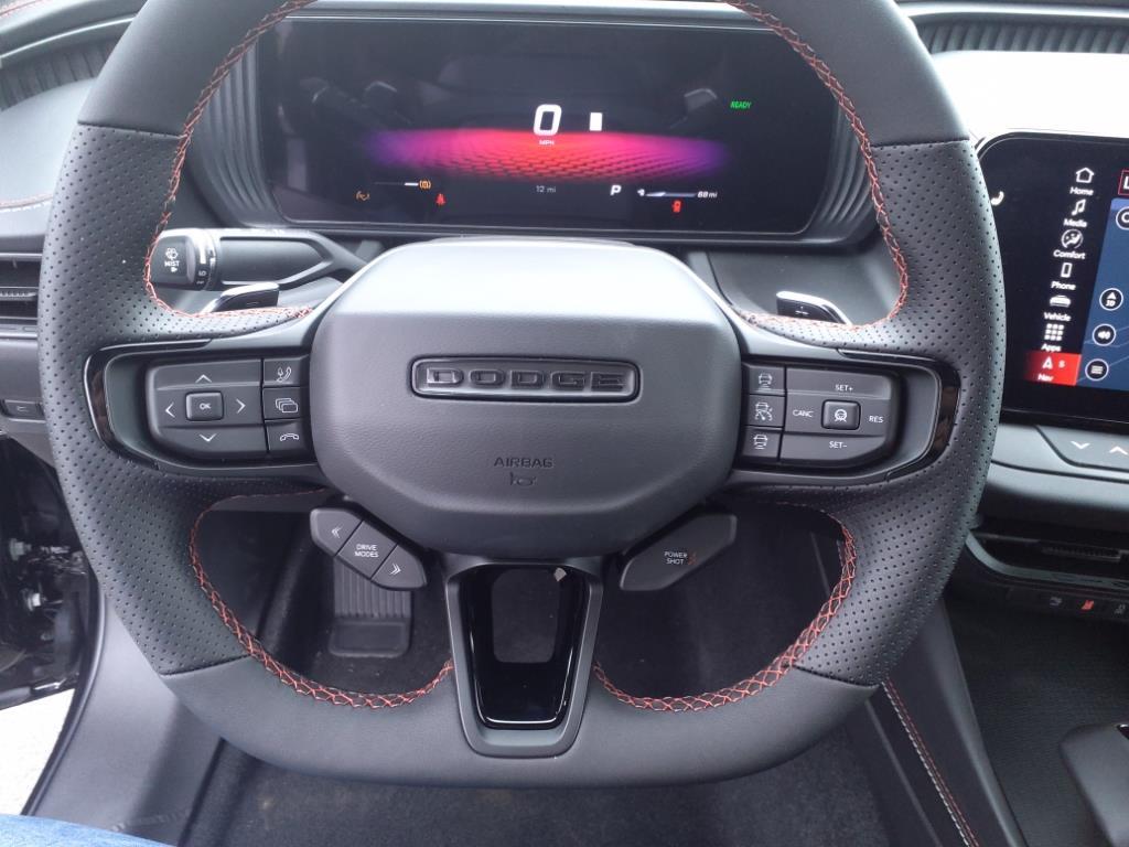 2025 Dodge Charger R/T photo 13