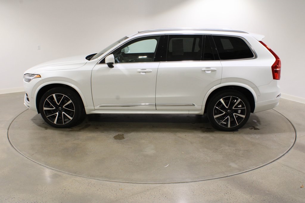 2024 Volvo XC90 Plus photo 2