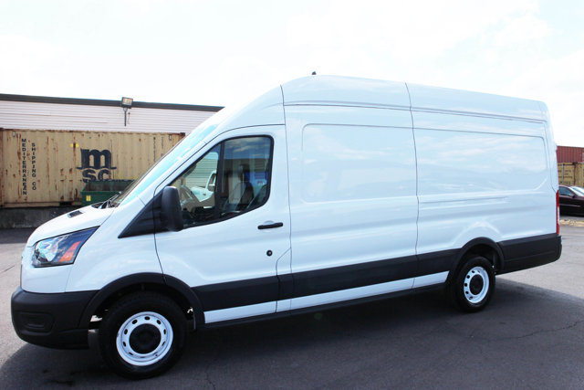 2023 Ford Transit Cargo Van photo 3