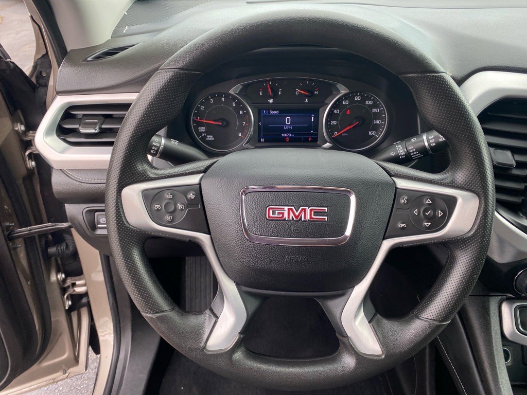 2022 Gmc Acadia SLE photo 10
