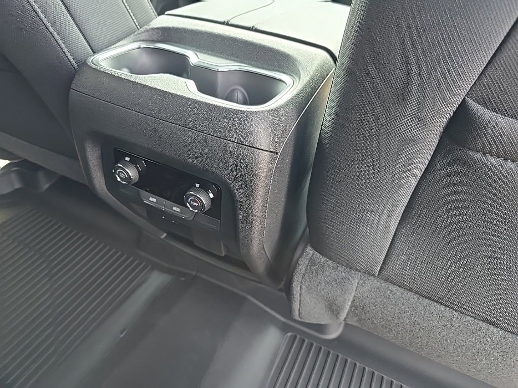 2026 Chevrolet Traverse photo 22