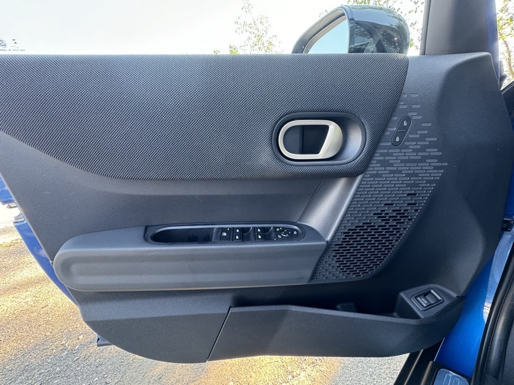 2025 Mini Cooper Hardtop 4 Door Signature photo 23