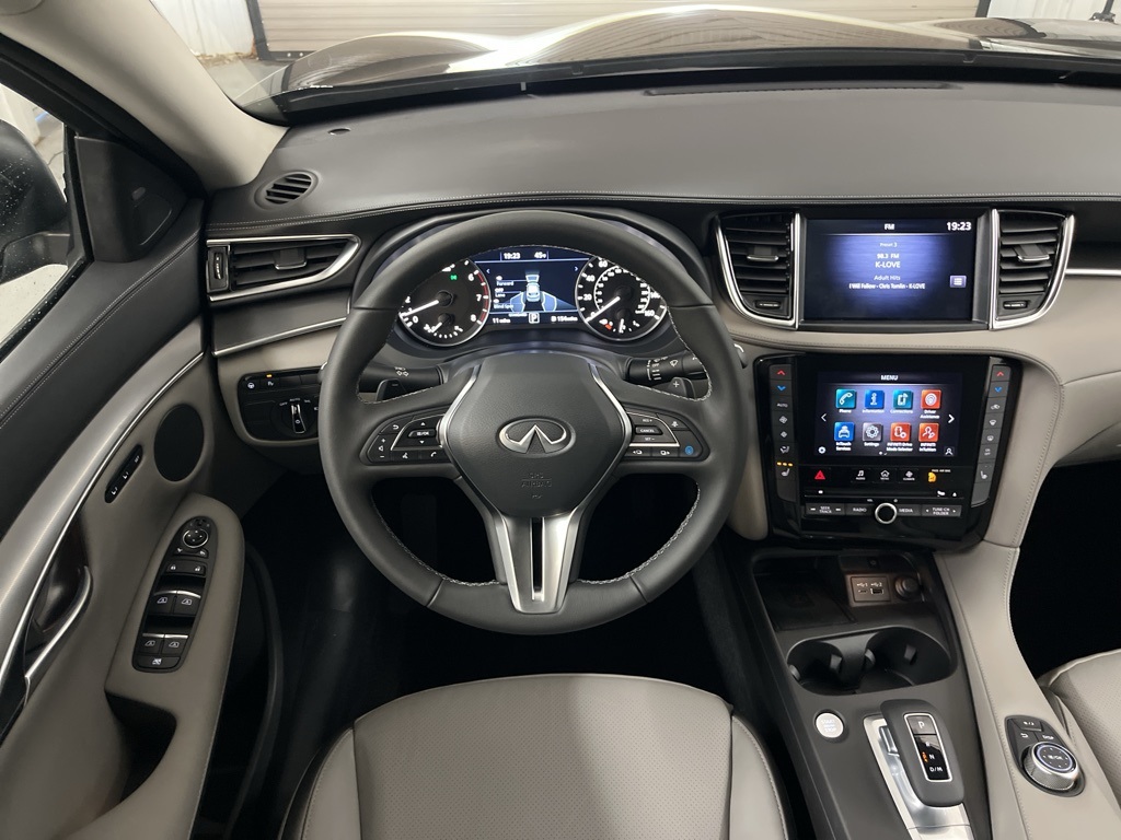 2025 Infiniti QX50 Luxe photo 21