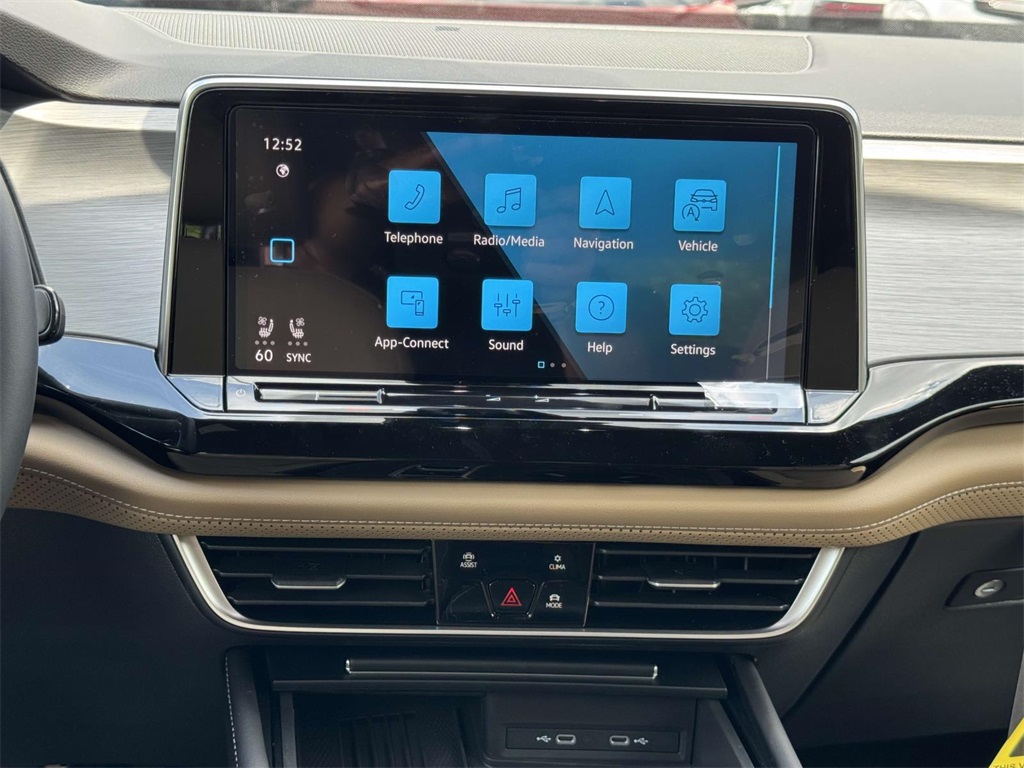 2025 Volkswagen Atlas Cross Sport SE photo 18