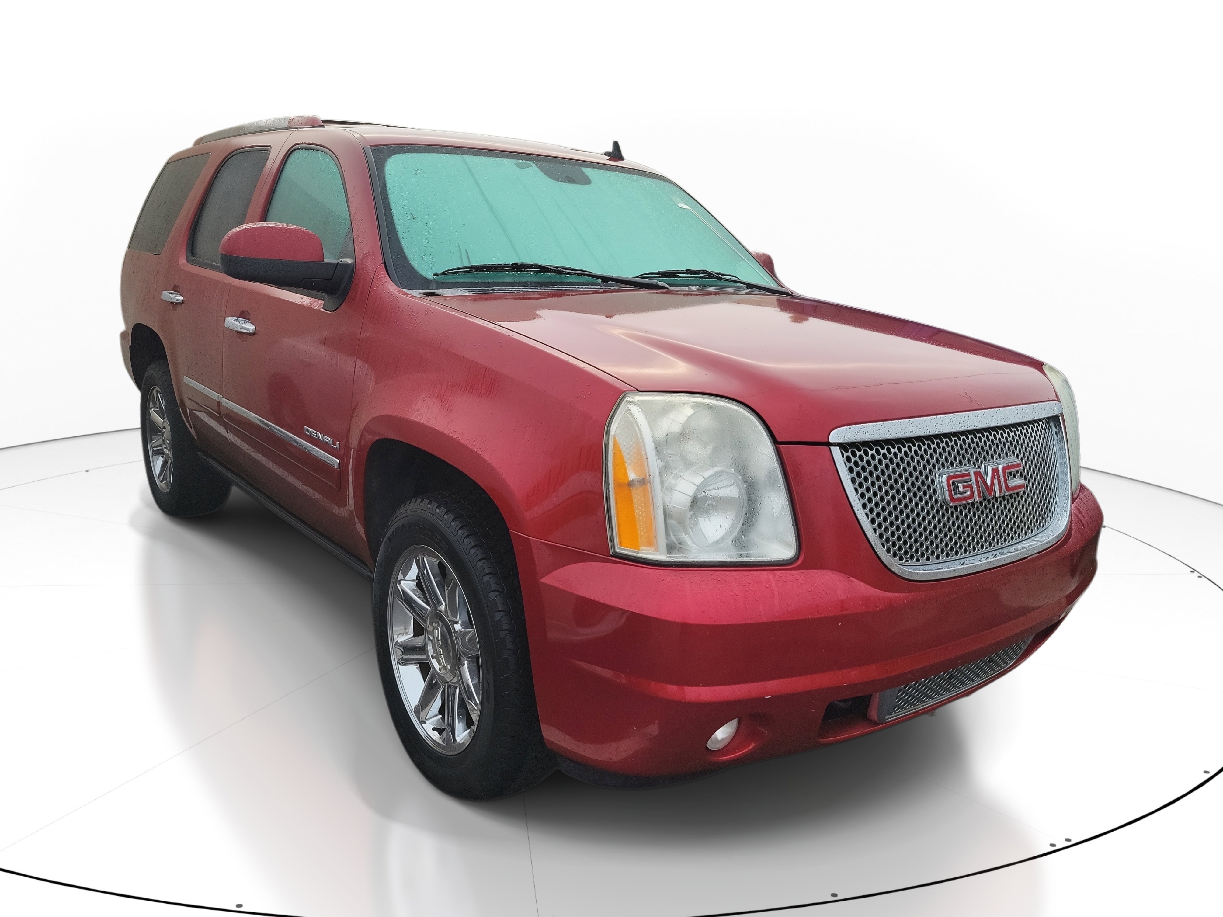2013 GMC Yukon Denali's photo