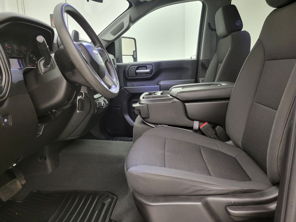 2022 Chevrolet Silverado 2500HD Custom photo 20