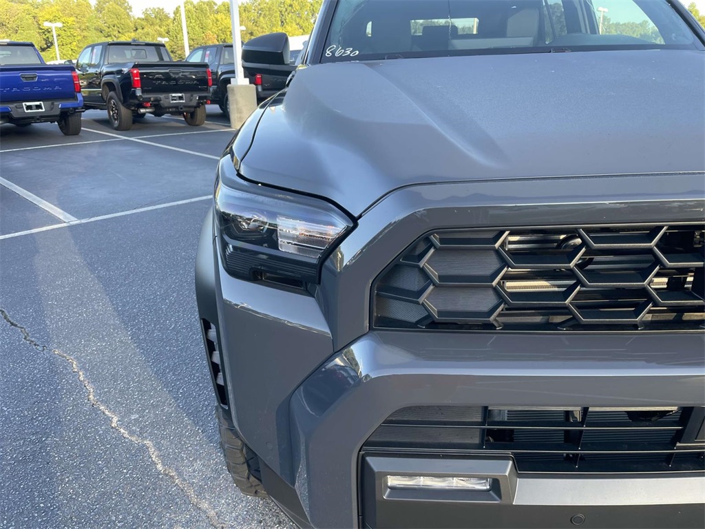 2025 Toyota 4Runner TRD Off-Road Premium photo 10