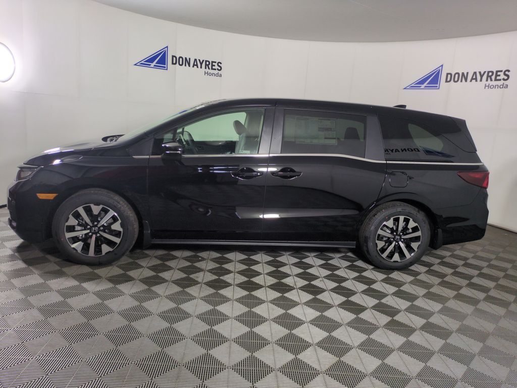 2026 Honda Odyssey EX-L photo 2