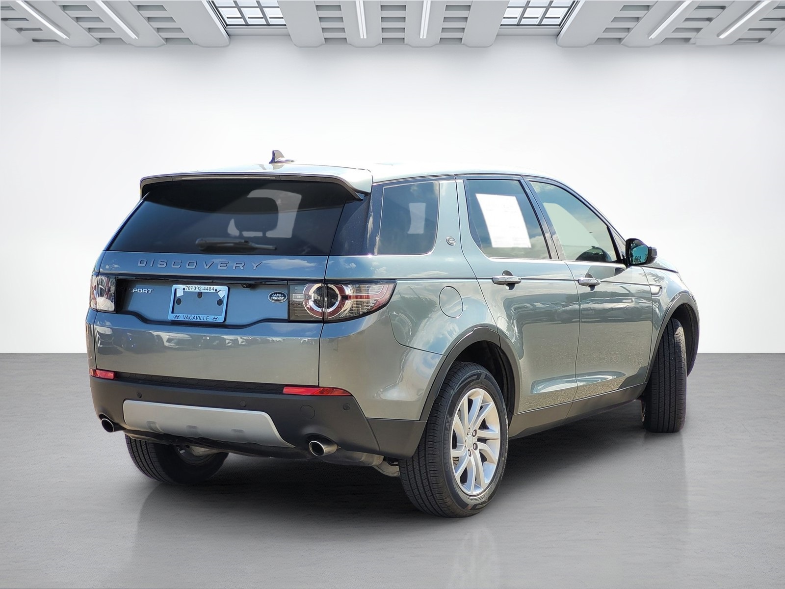 2016 Land Rover Discovery Sport HSE photo 4