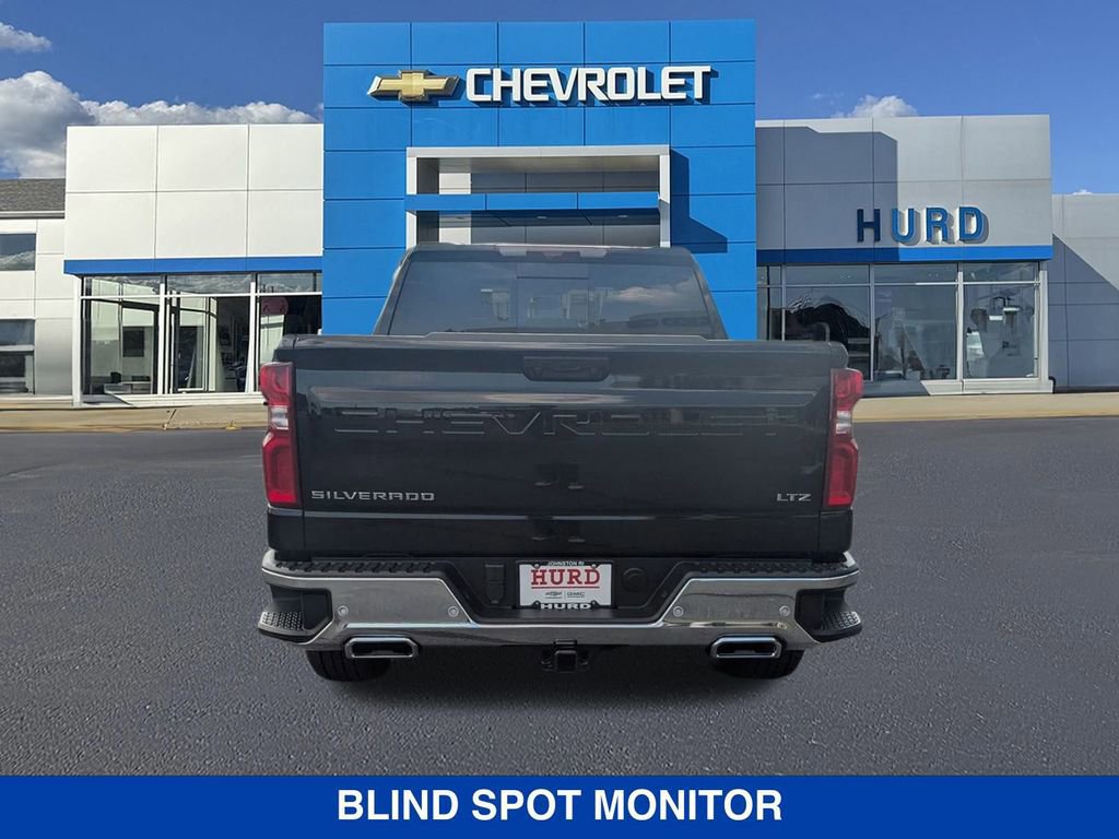 2025 Chevrolet Silverado 1500 LTZ photo 3