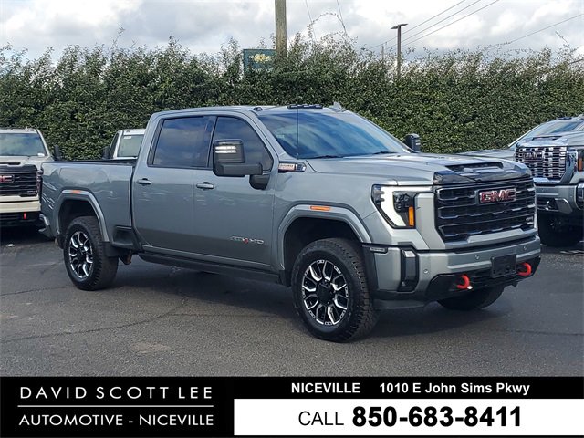 2024 GMC Sierra 3500HD AT4 Crew Cab 4WD
