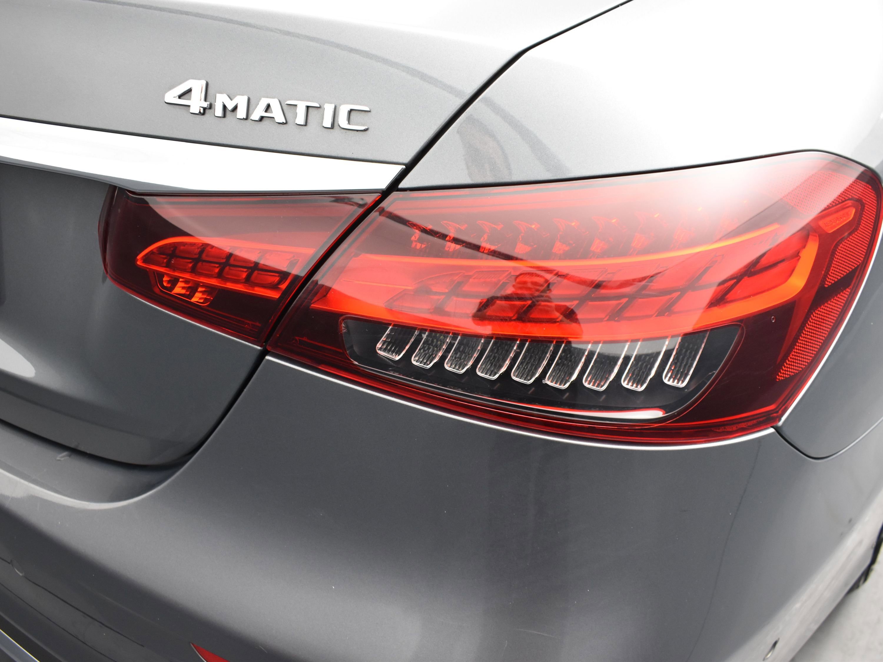 2022 Mercedes Benz E 350 4MATIC Sedan photo 8