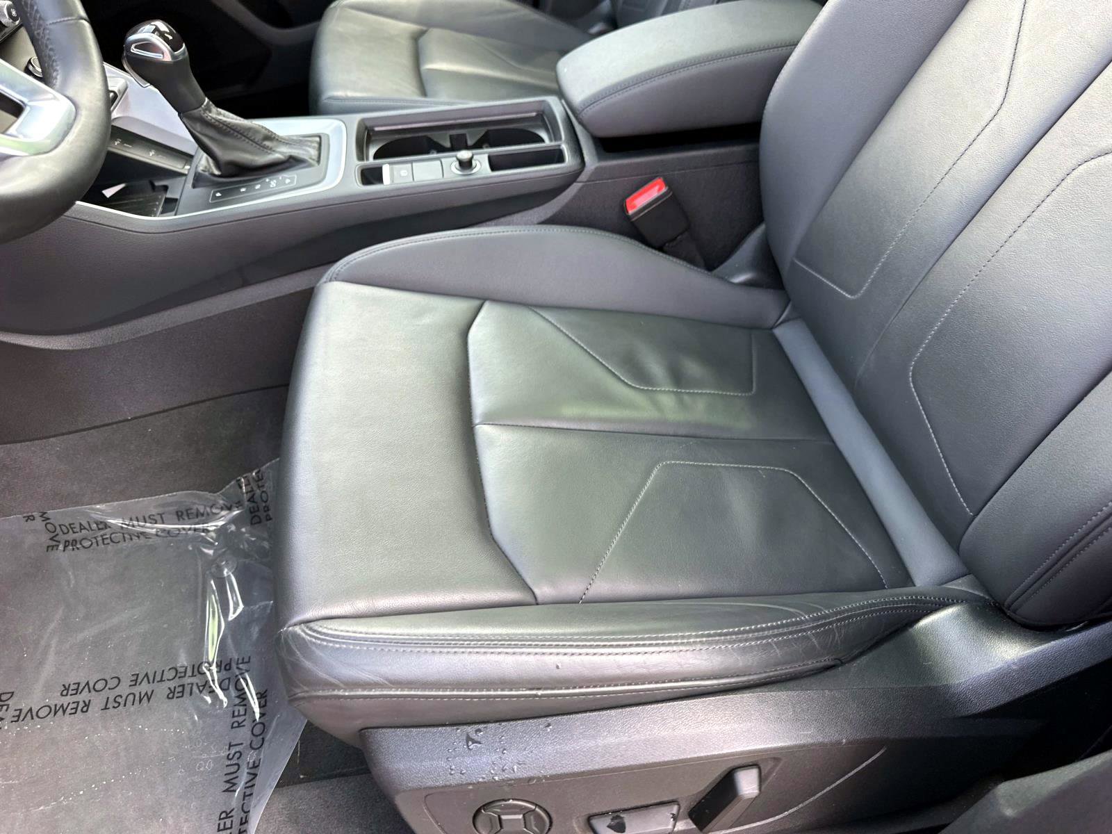 2024 Audi Q3 45 TFSI S line Premium photo 20