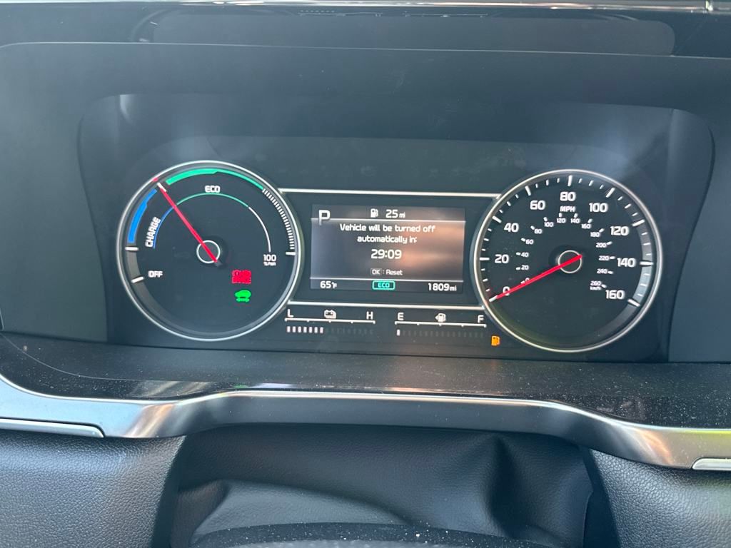 2023 Kia Sorento Hybrid EX photo 13