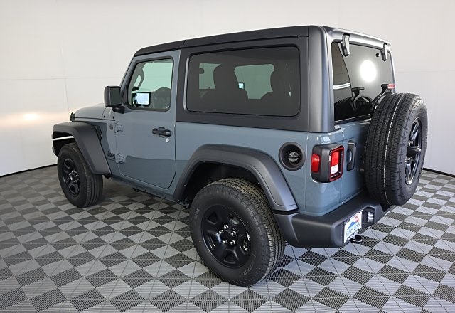 2025 Jeep Wrangler Sport photo 6
