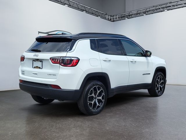2025 Jeep Compass Limited photo 3