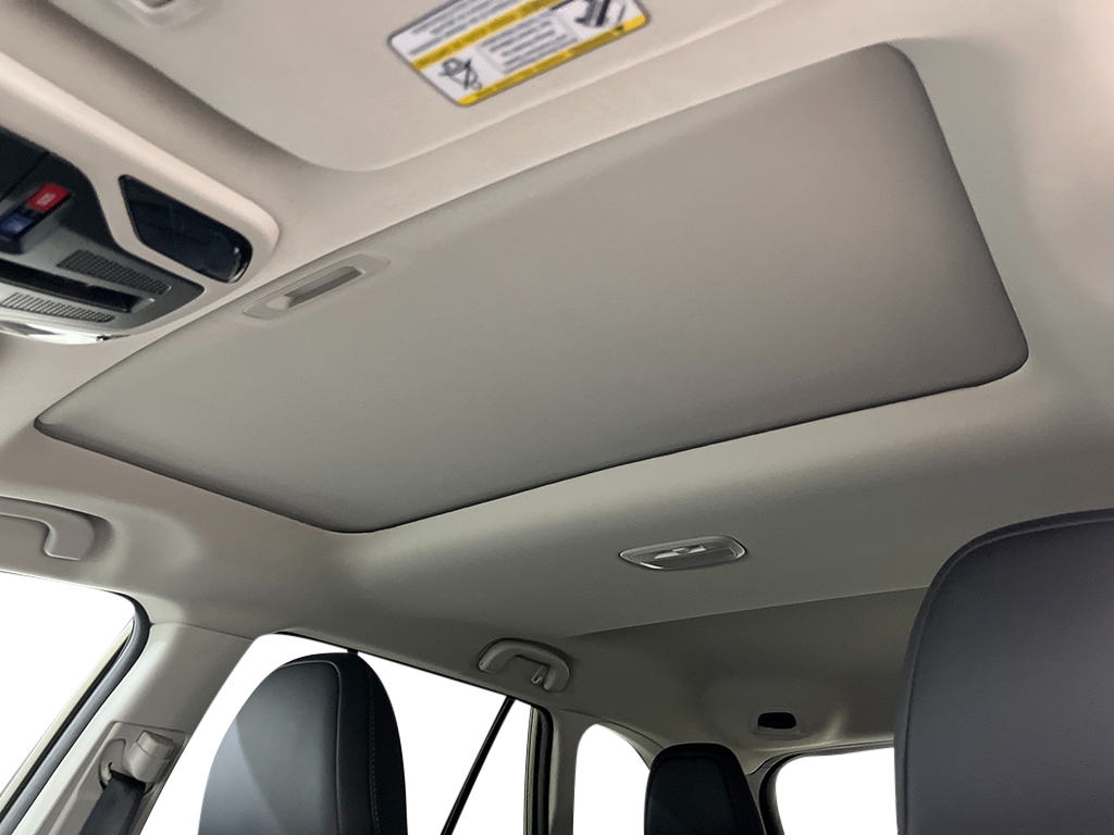 2025 Subaru Outback Touring XT photo 12